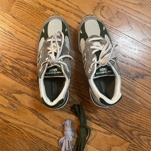 Aime Leon Dore x New Balance 991 MiUK Grey Low Top Sneakers - Picture 4 of 8